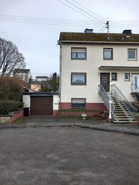 Foto - Doppelhaus- Hälte - 130.000,00&nbsp;EUR Kaufpreis, ca.&nbsp; 100,00&nbsp;m&sup2;