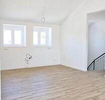 Moderne DG-Wohnung mit Hauscharakter in Engelhelms –bezugsfertig! - Künzell