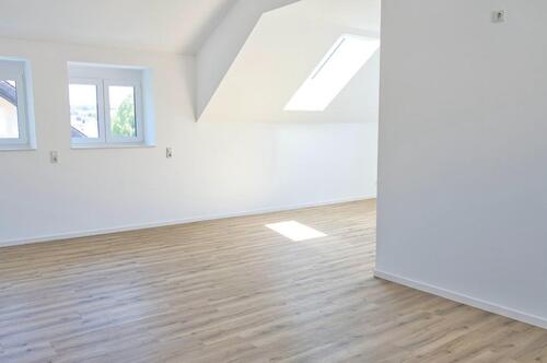 Foto - 4 Zimmer Dachgeschoßwohnung zum Kaufen in Künzell