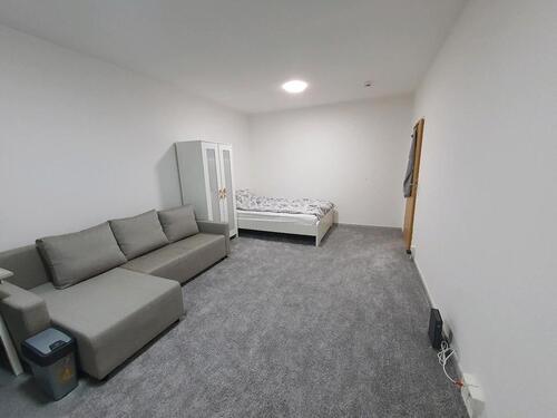 Foto - Befristete 1-Zimmer-Wohnung (März - April 2026) in Lichtenberg