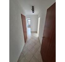 Gepflegte 3-Zimmer-Eigentums Wohnung mit Balkon und Garage - Reutlingen Reutlingen-Betzingen