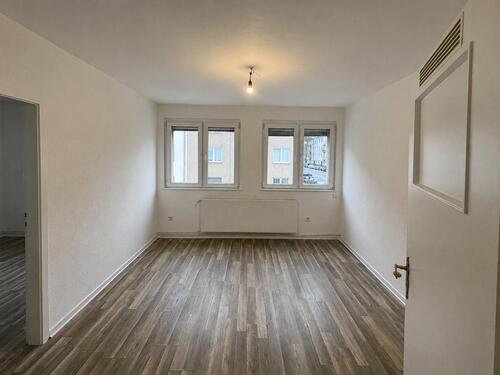 Foto - 2 Attraktive 2-Zimmer-Wohnungen in Krefeld-Zentrum (ohne Prov.)