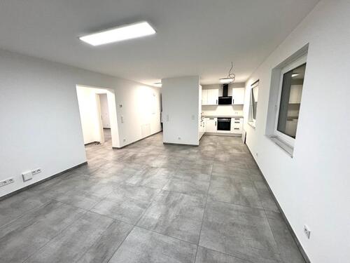 Foto - Moderne 3ZKB. Separate Eingang. Fussbodenheizung