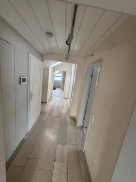 Foto - Dachgeschoßwohnung in Hanau zur Miete