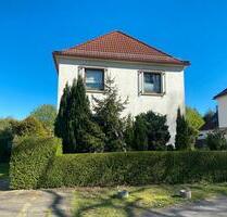 Ein- bis 2 Familienhaus in ruhiger Lage von Bremen Nord