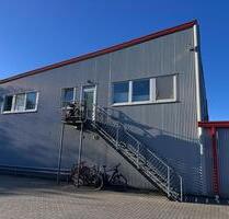 Großräumige 120qm Wohnung im 1. Stock 4 Zimmer + 2 Stellplätze - Kiel Russee