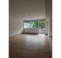 Schöne 2 Zimmer-Wohnung ab sofort frei - Krefeld Gartenstadt