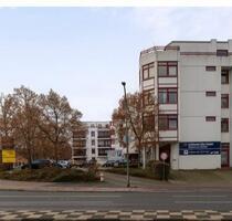 Tiefgaragenstellplatz in Göttingen (Posthof 2) zu vermieten – sicher & komfortabel