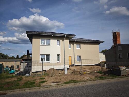 Foto - Moderne 2-Zi Wohnung direkt in Kloster Lehnin KfW55