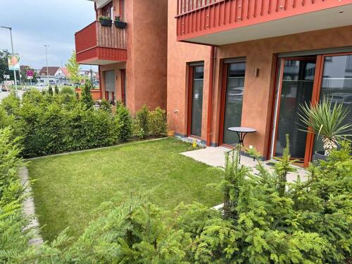 Foto - * Neuwertig und Modern ! 1-ZKB Wohnung mit Terrasse und Garten *