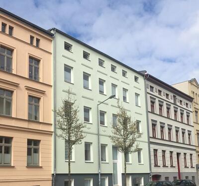 Foto - schöne 2 Zimmer DG Wohnung mit EBK und Wannenbad