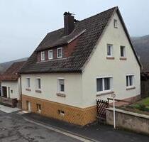Einfamilienhaus mit Garage, Parkplatz, EK und Kamin_ohne Makler - Neuendorf