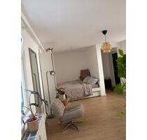 !Nachvermietung! Zuhause mit 1 Zimmer in der Altstadt von Halle - Halle (Saale)