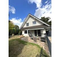 Zentrales EFH in ruhiger Spielstraße – Garten, Pool & Wärmepumpe - Delmenhorst Deichhorst