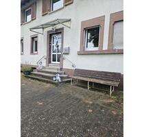 Wohnung im Zweifamilienhaus - 1.300,00&nbsp;EUR Kaltmiete, ca.&nbsp; 100,00&nbsp;m&sup2; in Trippstadt (PLZ: 67705)