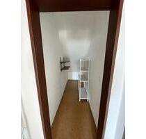 Dachgeschoßwohnung - 470,00&nbsp;EUR Kaltmiete, ca.&nbsp; 65,00&nbsp;m&sup2; in Wiesau (PLZ: 95676) Kornthan