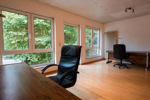 Foto - Büro-Praxisräume mit Lager in zentraler Lage Heusweiler
