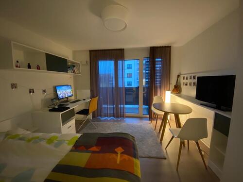 Foto - Moderne Studentenwohnung mit Balkon zur Zwischenmiete