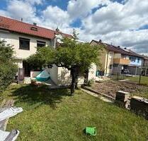 Provisionsfrei: Ein- oder Zweifamilien Haus in Waiblingen Provisionsfrei: Ein- oder Zweifamilien Haus in Waiblingen