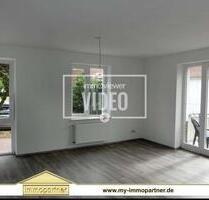 *** RENOVIERTE 3 ZKB mit EBK, Balkon und Carport -1 OG in Diepholz zu vermieten - 01.12.2025***