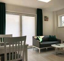 TOP Lage 2,5 Zimmer EG Wohnung vollständig möbliert inkl. TG - Ingolstadt Münchener Straße