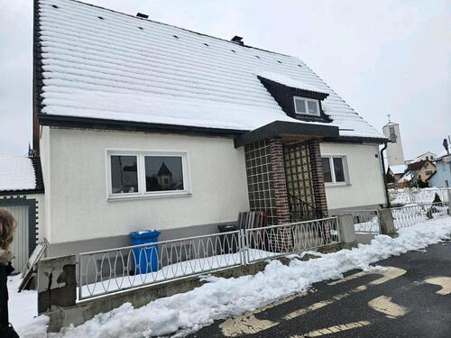 Foto - Sanierungsbedürftiges Einfamilienhaus