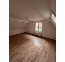 2 ZW Dachgeschoss in Leonberg zu vermieten - Worms