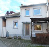 4-Zimmer-Kleinhaus in Udenheim zu vermieten Klein Treppe - Ginsheim-Gustavsburg