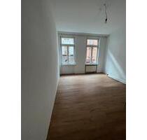 Helle 3 Zimmer Wohnung, 1 OG in zentraler Lage in Ludwigshafen - Ludwigshafen am Rhein Ludwigshafen-Hemshof