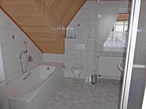 Foto - 2 ZKB Dachgeschosswohnung ab 01.01.26 - Möbliert