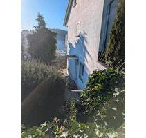 Ruhige 2,5-Zimmer-Souterrainwohnung mit Terrasse & Garten - Herborn