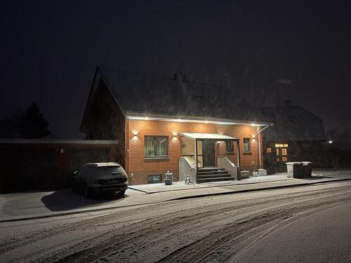 Foto - Haus mit Einliegerwohnung in einzig artige Lage