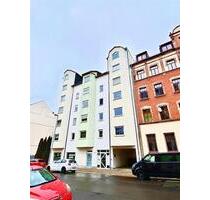 Großzügige 1-Zimmer mit Einbauküche, Wanne, Dusche, Laminat und Aufzug in Uninähe - Chemnitz Bernsdorf