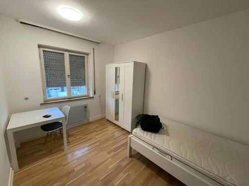 Foto - WG Zimmer Stuttgart West - 500,00 EUR Kaltmiete,