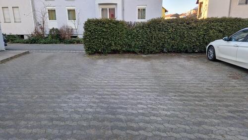 Foto - PKW-Stellplatz Nürnberg Nord - Nähe Stadtpark (Hegelschule)