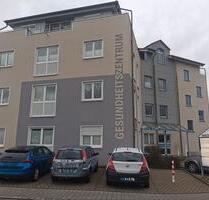 BüroPraxis im Gesundheitszentrum, 7 Stellplätze, provisionsfrei - Bad Staffelstein