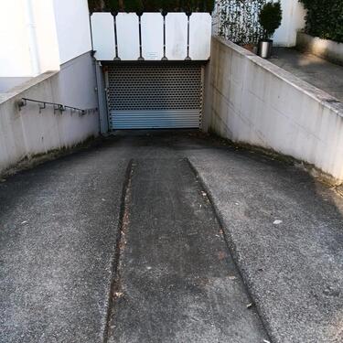 Foto - Tiefgaragenstellplatz - 65,00&nbsp;EUR Miete,