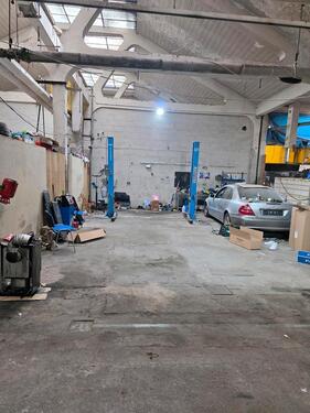 Foto - Halle Oby Werkstatt Lager Abstellraum