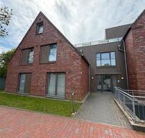 3 Zimmerwohnung mit zwei Terrassen; zentral, hell, - Niebüll
