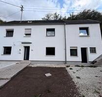 Frisch renovierte Haus - 1.000,00&nbsp;EUR Kaltmiete, ca.&nbsp; 130,00&nbsp;m&sup2; in Heimbach (PLZ: 55779)