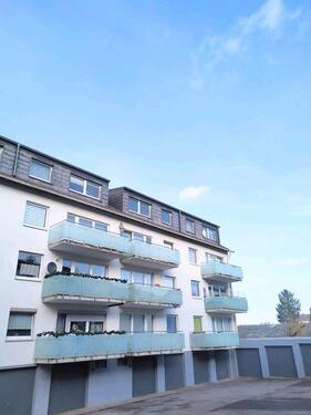 Foto - Eigentumswohnung 3 Zimmer Renoviert 3 Zimmer 2 Stellplätze