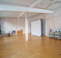 Atelier BüroYogastudio - 750,00&nbsp;EUR Kaltmiete, ca.&nbsp; 67,00&nbsp;m&sup2; in Essen (PLZ: 45130) Stadtbezirk II