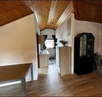 Schöne und ruhige 3 Zimmer DG Wohnung in Neckarburken - Elztal