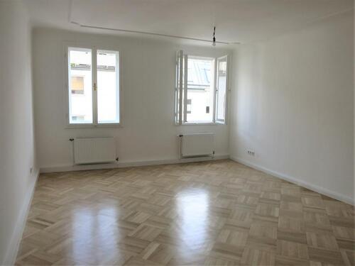 Foto - Hochwertig sanierte Wohnung in Charlottenburg