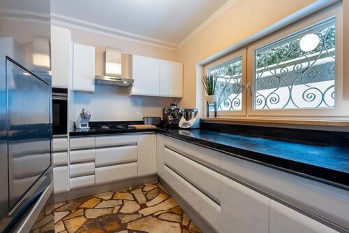 Foto - 8 Zimmer Einfamilienhaus in Schmitten im Taunus