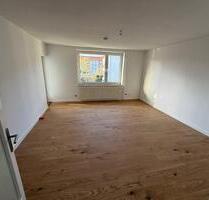 Frisch renovierte 3-Zimmer-Wohnung mit Balkon in der Echtestraße - Celle Neustadt/Heese