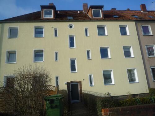 Foto - 2-Zimmer Wohnung in gepflegtem Mehrfamilienhaus!