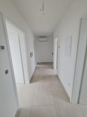 Foto - Moderne Dachgeschosswohnung mit Klimaanlage und Wärmepumpe