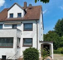 KAUFUNGEN 1-2 Familienhaus plus Baugrundstück inklusive