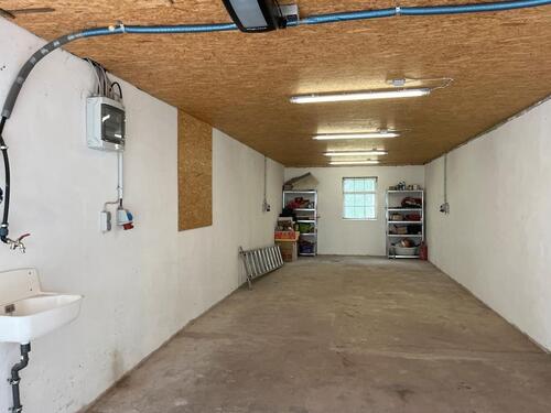 Foto - Oldtimer Garage Stellplätze Lager zu vermieten